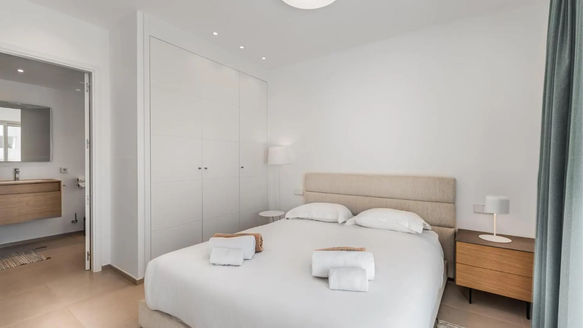 Вилла Colinas - Tahona 3-2 Penthouse Jacuzzi & Pool View Арона